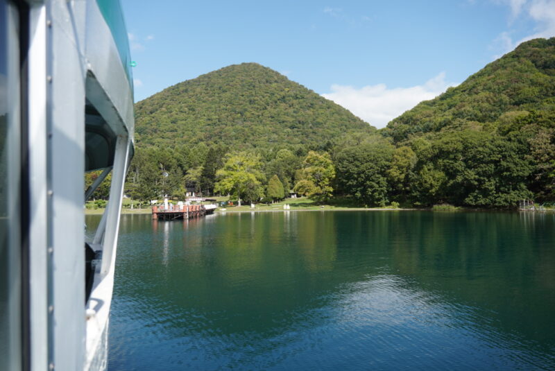 洞爺湖　遊覧船　中島桟橋